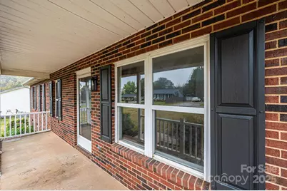 403 Forest Drive, Maiden, NC 28650 - Photo 2