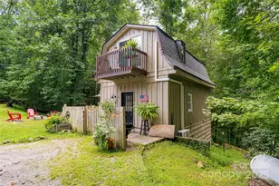 49 & 51 Mayapple Ln, Brevard, NC 28712 - Photo 46