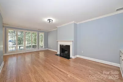924 Cherokee Road, Charlotte, NC 28207 - Photo 2