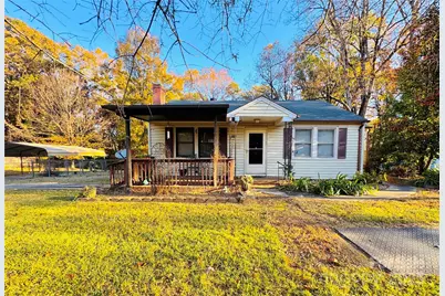1116 W Davidson Avenue, Gastonia, NC 28052 - Photo 1