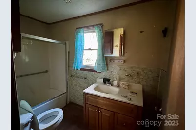 1116 W Davidson Avenue, Gastonia, NC 28052 - Photo 12