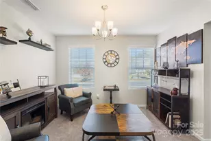 876 Newfound Hollow Dr, Charlotte, NC 28214 - Photo 10