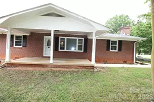 203 Ratchford Farm Rd, Gastonia, NC 28056 - Photo 2