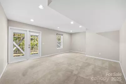 6631 Harburn Forest Drive, Charlotte, NC 28269 - Photo 34