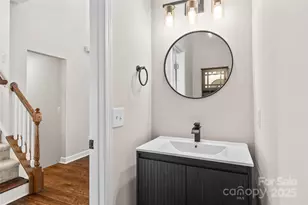 6631 Harburn Forest Dr, Charlotte, NC 28269 - Photo 18