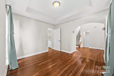 6631 Harburn Forest Drive, Charlotte, NC 28269 - Photo 8