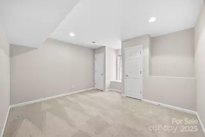 6631 Harburn Forest Drive, Charlotte, NC 28269 - Photo 38