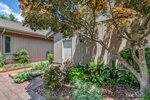 5110 Dunes Ct, Charlotte, NC 28226 - Photo 2