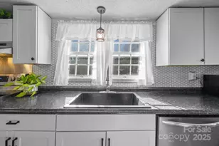 1400 Johnston St, Gastonia, NC 28054 - Photo 12