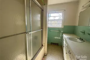 1910 Midwood Dr, Albemarle, NC 28001 - Photo 6