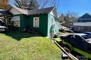 130 Lookout Rd, Asheville, NC 28804 - Photo 8