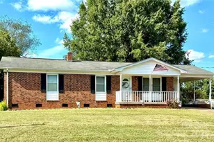 6102 Len Dr, Shelby, NC 28152 - Photo 1