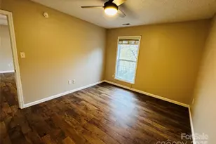 237 Camelot Dr, Waynesville, NC 28786 - Photo 12