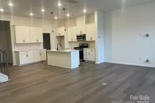 107 Silver Fleet Dr, Indian Trail, NC 28079 - Photo 2