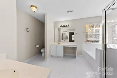 9800 Ashley Farm Drive, Matthews, NC 28105 - Photo 18