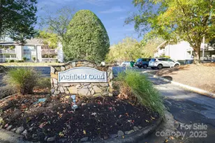 7429 Ashfield Ct, Charlotte, NC 28226 - Photo 2