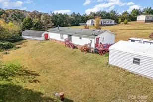 339 Howard Norton Dr, Hiddenite, NC 28636 - Photo 24