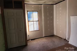 107 Bradley St, Asheville, NC 28806 - Photo 6