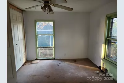 107 Bradley Street, Asheville, NC 28806 - Photo 8