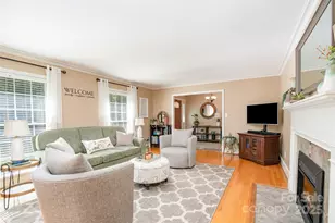 13704 Woody Point Rd, Charlotte, NC 28278 - Photo 4