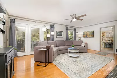 13704 Woody Point Road, Charlotte, NC 28278 - Photo 16