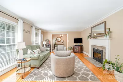 13704 Woody Point Road, Charlotte, NC 28278 - Photo 10