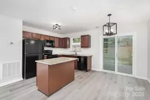 1160 Tangle Ridge Dr SE, Concord, NC 28025 - Photo 8
