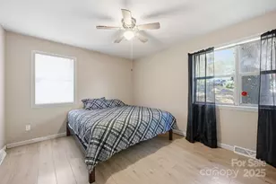 1417 Santee St, Charlotte, NC 28208 - Photo 12