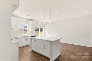 128 N Main St, Granite Falls, NC 28630 - Photo 12