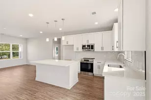 128 N Main St, Granite Falls, NC 28630 - Photo 8