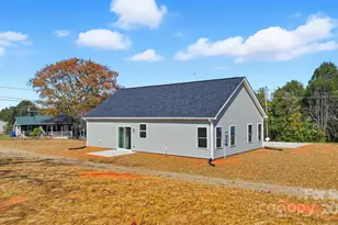 128 N Main St, Granite Falls, NC 28630 - Photo 34