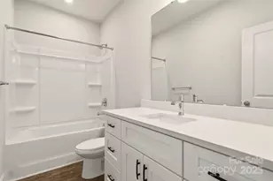 128 N Main St, Granite Falls, NC 28630 - Photo 16