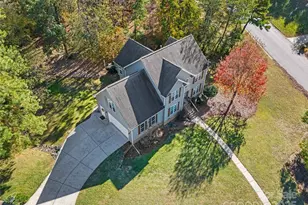 7729 Orchard Park Cir, Harrisburg, NC 28075 - Photo 2