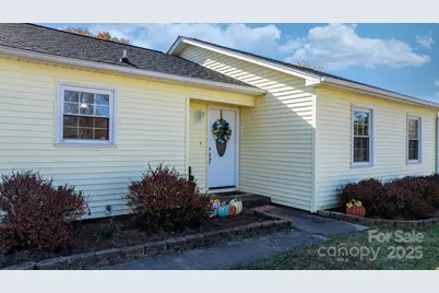 3520 20th Avenue NE, Hickory, NC 28601 - Photo 6