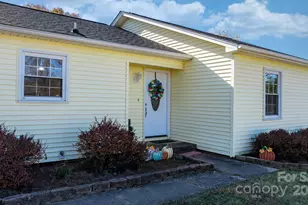 3520 20th Ave NE, Hickory, NC 28601 - Photo 6