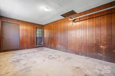 3520 20th Avenue NE, Hickory, NC 28601 - Photo 24