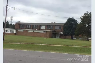 850 Chester Avenue, Great Falls, SC 29055 - Photo 1