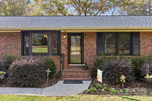 1949 Candlewick Dr, Fort Mill, SC 29715 - Photo 6