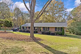 1949 Candlewick Dr, Fort Mill, SC 29715 - Photo 4