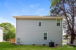 607 N Scruggs St, Gastonia, NC 28052 - Photo 14