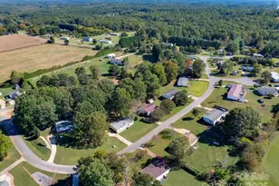 3464 Rock Creek Dr, Newton, NC 28658 - Photo 10