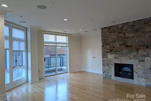 21 Battery Park Ave, Asheville, NC 28801 - Photo 6