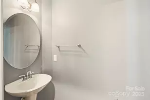 8988 Lanark Ln, Fort Mill, SC 29707 - Photo 16