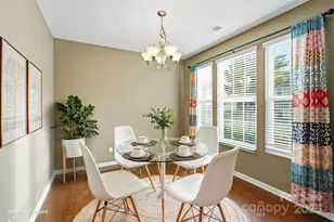 8988 Lanark Ln, Fort Mill, SC 29707 - Photo 6