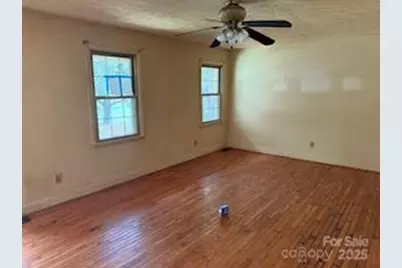 220 Georgetown Road, Lenoir, NC 28645 - Photo 6