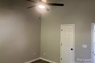 8806 Moores Chapel Rd, Charlotte, NC 28214 - Photo 12