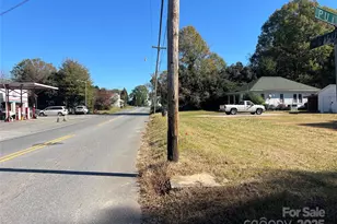 805 W Church Street W, Cherryville, NC 28021 - Photo 16