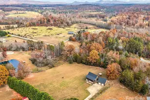 557 Emerald Pkwy, Rutherfordton, NC 28139 - Photo 2