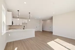 6 Colonial Ave, Granite Falls, NC 28630 - Photo 8