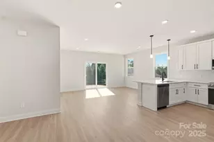 8 Colonial Ave, Granite Falls, NC 28630 - Photo 4